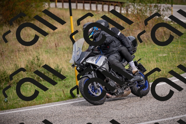 20250914112702-Z62_5885_am_