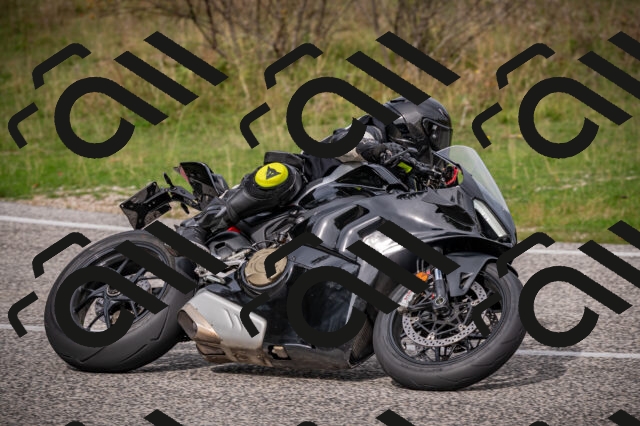 20250914113207-Z62_5963_am_