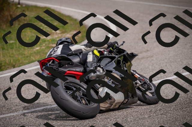 20250914113208-Z62_5966_am_