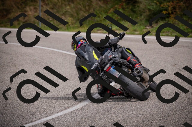 20250914113209-Z62_5970_am_