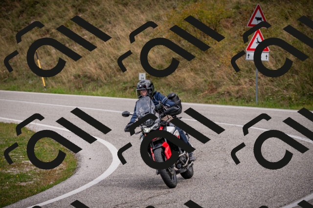 20250914113404-Z62_6008_am_