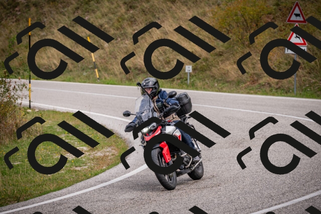 20250914113405-Z62_6009_am_