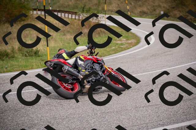 20250914113407-Z62_6013_am_