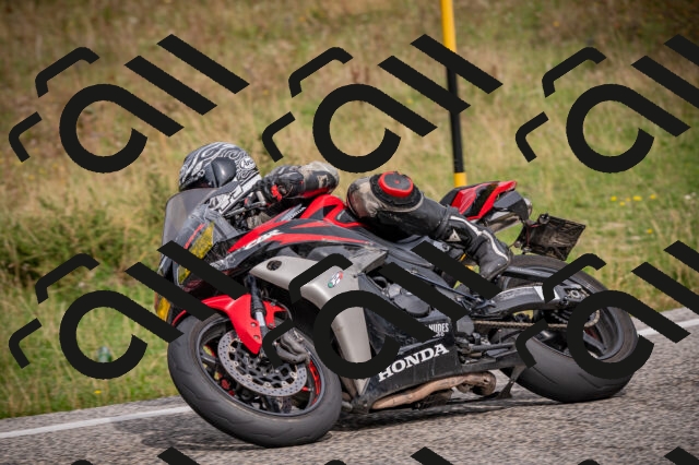 20250914113520-Z62_6046_am_