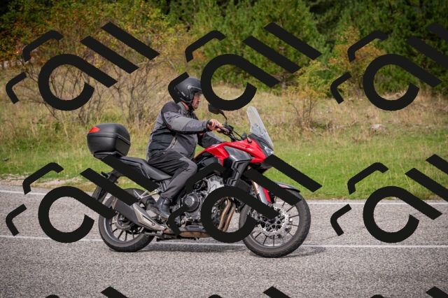 20250914113633-Z62_6065_am_