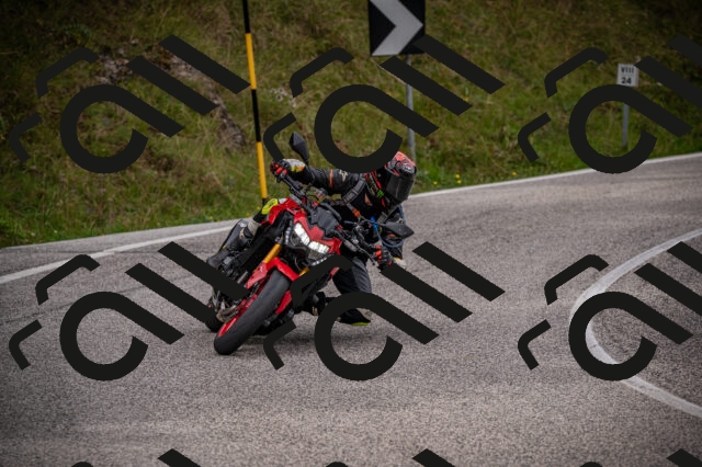 20250914113715-Z62_6068_am_