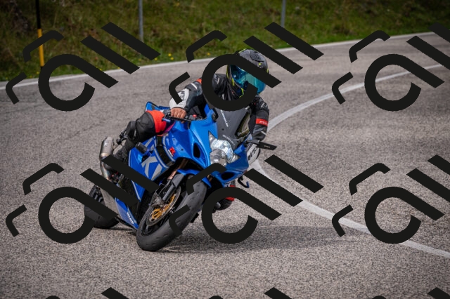 20250914113722-Z62_6079_am_