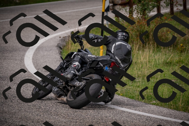 20250914114429-Z62_6167_am_