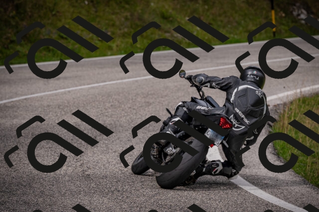 20250914114430-Z62_6168_am_