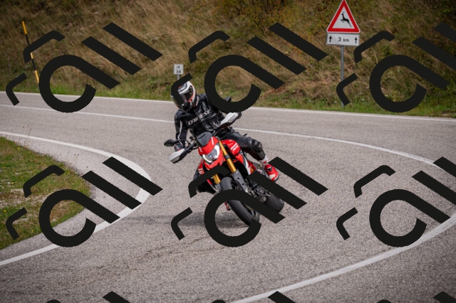 20250914114451-Z62_6174_am_