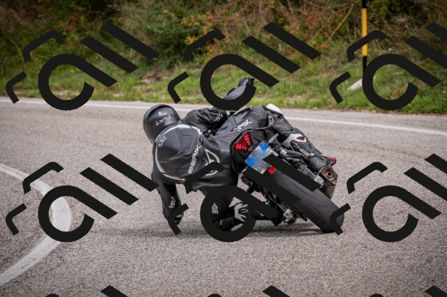 20250914114532-Z62_6190_am_