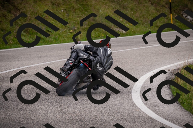 20250914115224-Z62_6327_am_