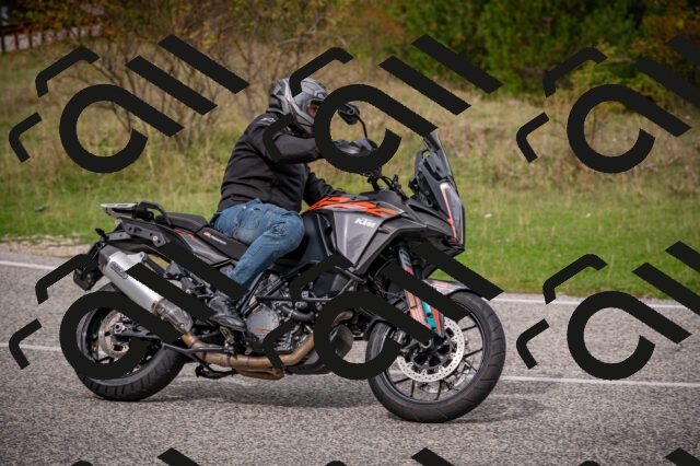 20250914120138-Z62_6445_am_