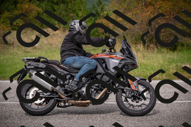 20250914120138-Z62_6446_am_