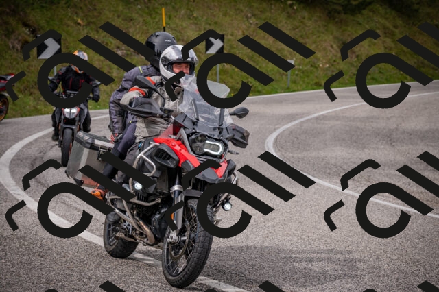 20250914120206-Z62_6469_am_