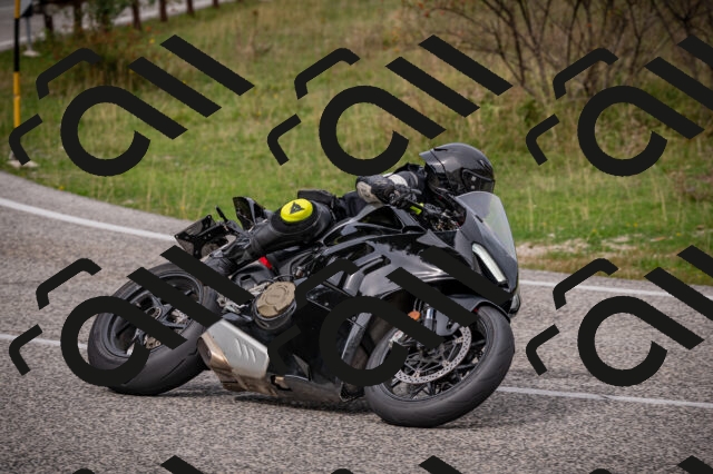 20250914120317-Z62_6488_am_