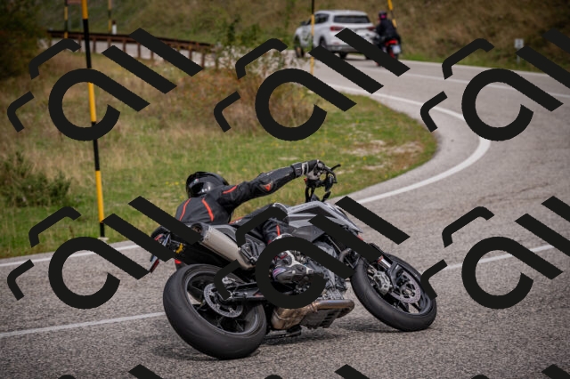 20250914120318-Z62_6490_am_