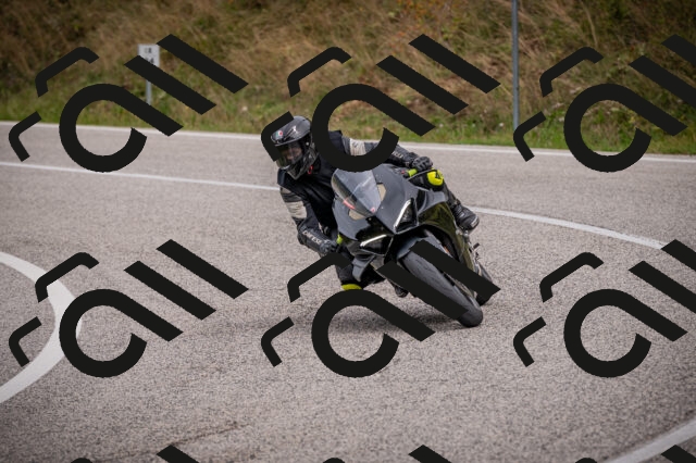 20250914120429-Z62_6509_am_