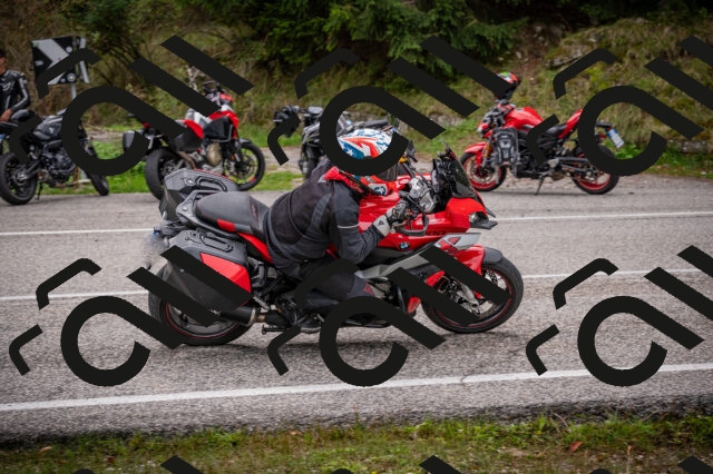 20250914121511-Z62_6800_am_