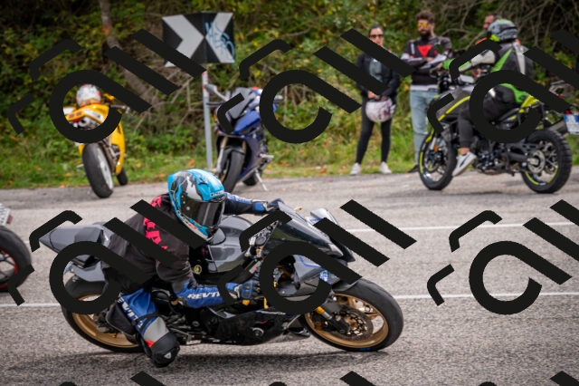 20250914121619-Z62_6868_am_