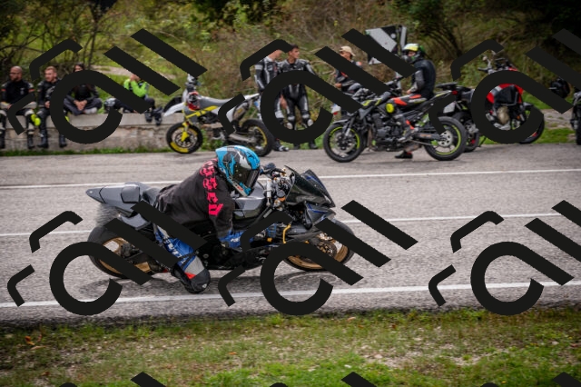 20250914121620-Z62_6869_am_