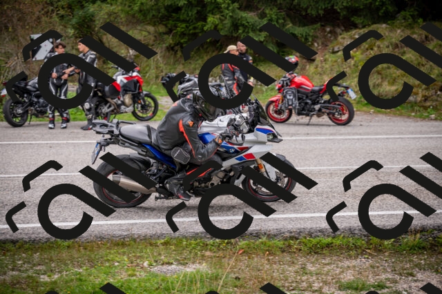 20250914121939-Z62_6958_am_