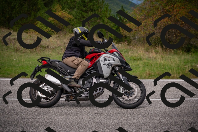 20250914122328-Z62_7076_am_