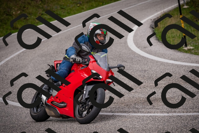 20250914122346-Z62_7077_am_