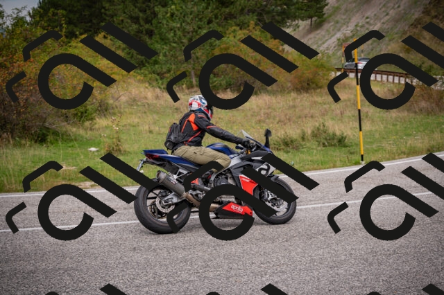 20250914122456-Z62_7087_am_