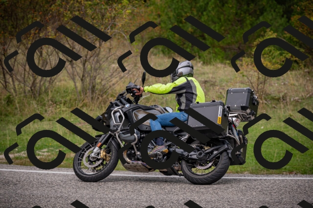 20250914122728-Z62_7096_am_