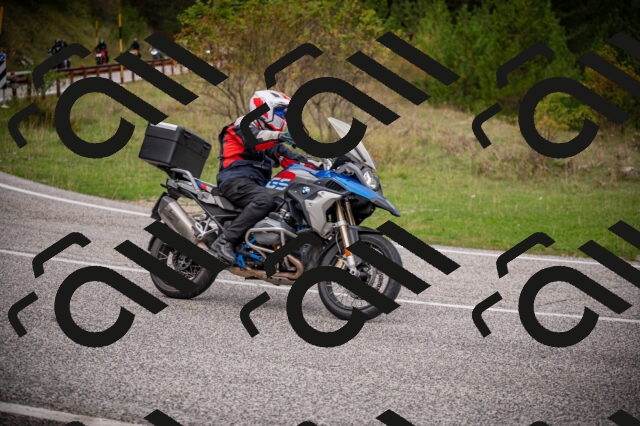 20250914123043-Z62_7109_am_