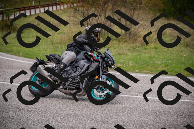 20250914123209-Z62_7158_am_