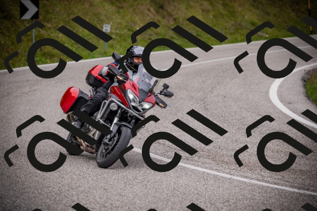 20250914123539-Z62_7194_am_