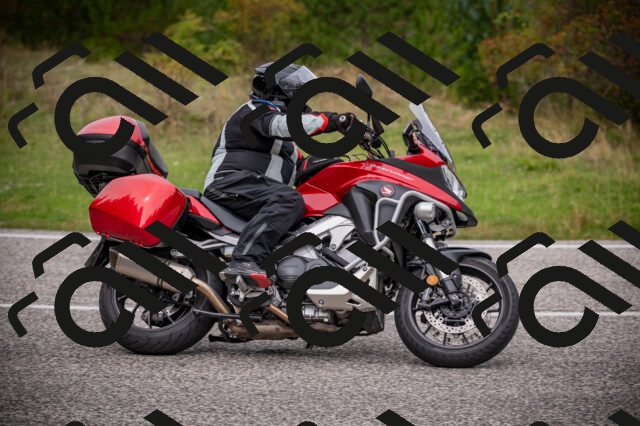 20250914123540-Z62_7195_am_