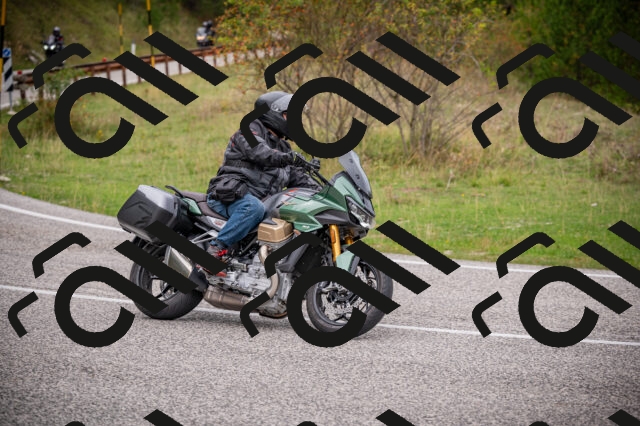 20250914123601-Z62_7201_am_