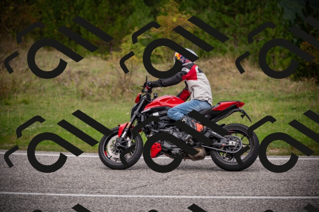 20250914123721-Z62_7220_am_