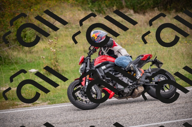 20250914123903-Z62_7238_am_