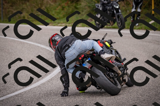 20250914123959-Z62_7243_am_