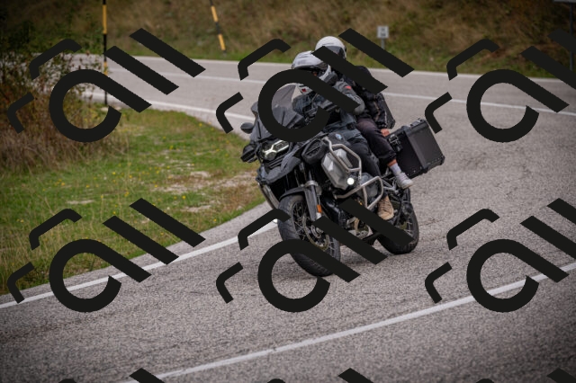 20250914124347-Z62_7287_am_