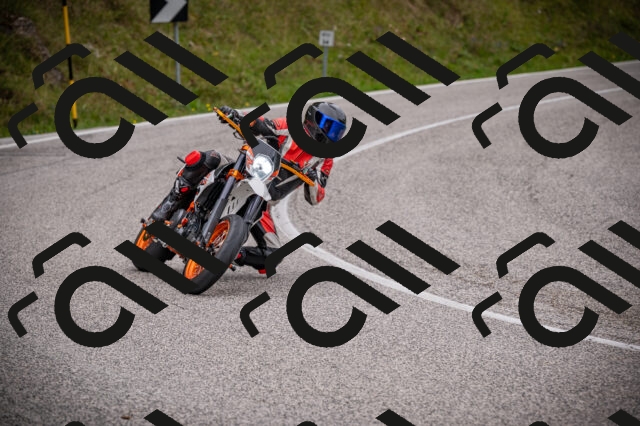 20250914124355-Z62_7290_am_