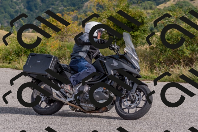 202509141002-DSC_1322_c4_