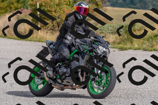 202509141013-DSC_1372_c4_