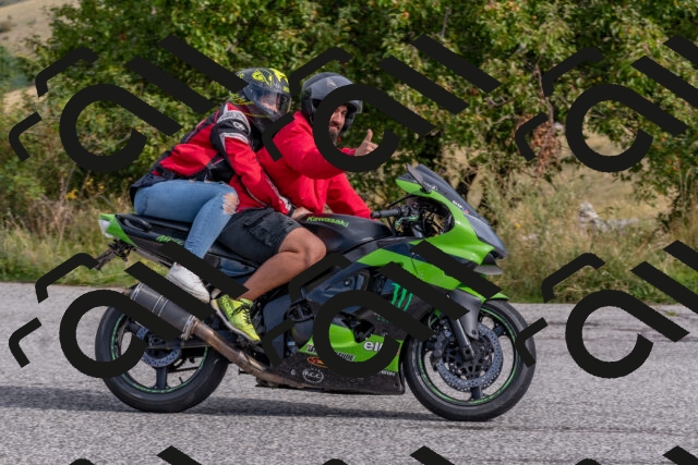 202509141017-DSC_1392_c4_