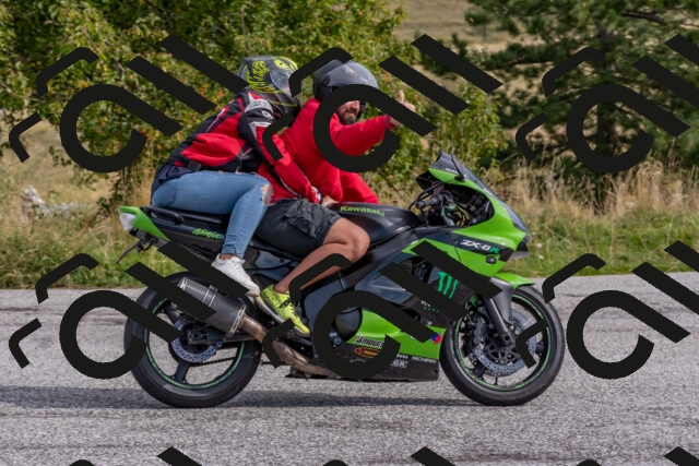 202509141017-DSC_1393_c4_