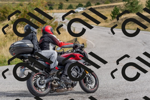 202509141114-DSC_1725_c4_