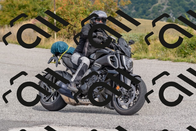 202509141114-DSC_1731_c4_