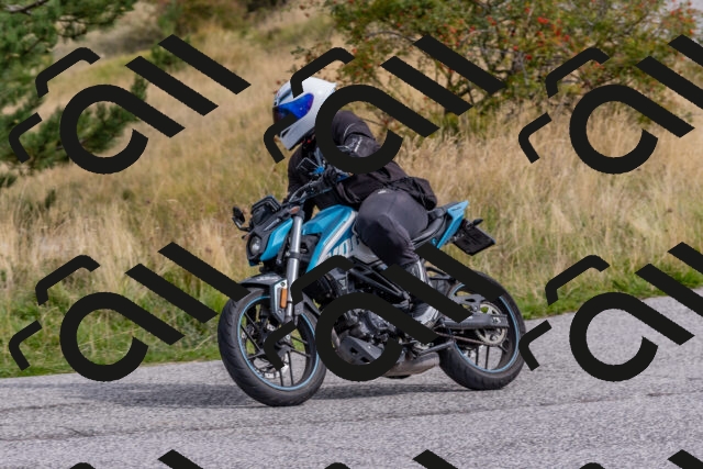 202509141114-DSC_1743_c4_