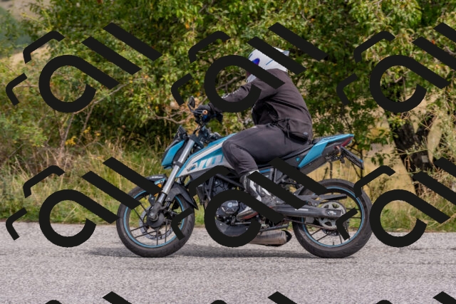 202509141114-DSC_1744_c4_