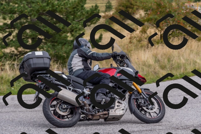 202509141145-DSC_2120_c4_