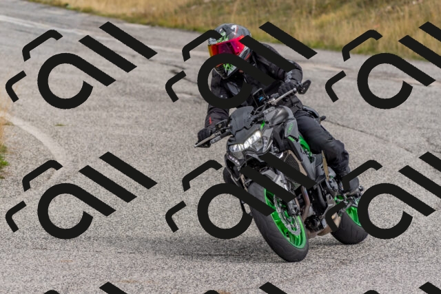 202509141209-DSC_2369_c4_